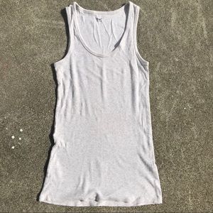 GAP Cream/Off white ribbed tank top